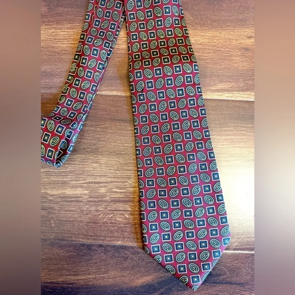 NINA RICCI Paris Silk Red Geometric Print Handmade Necktie